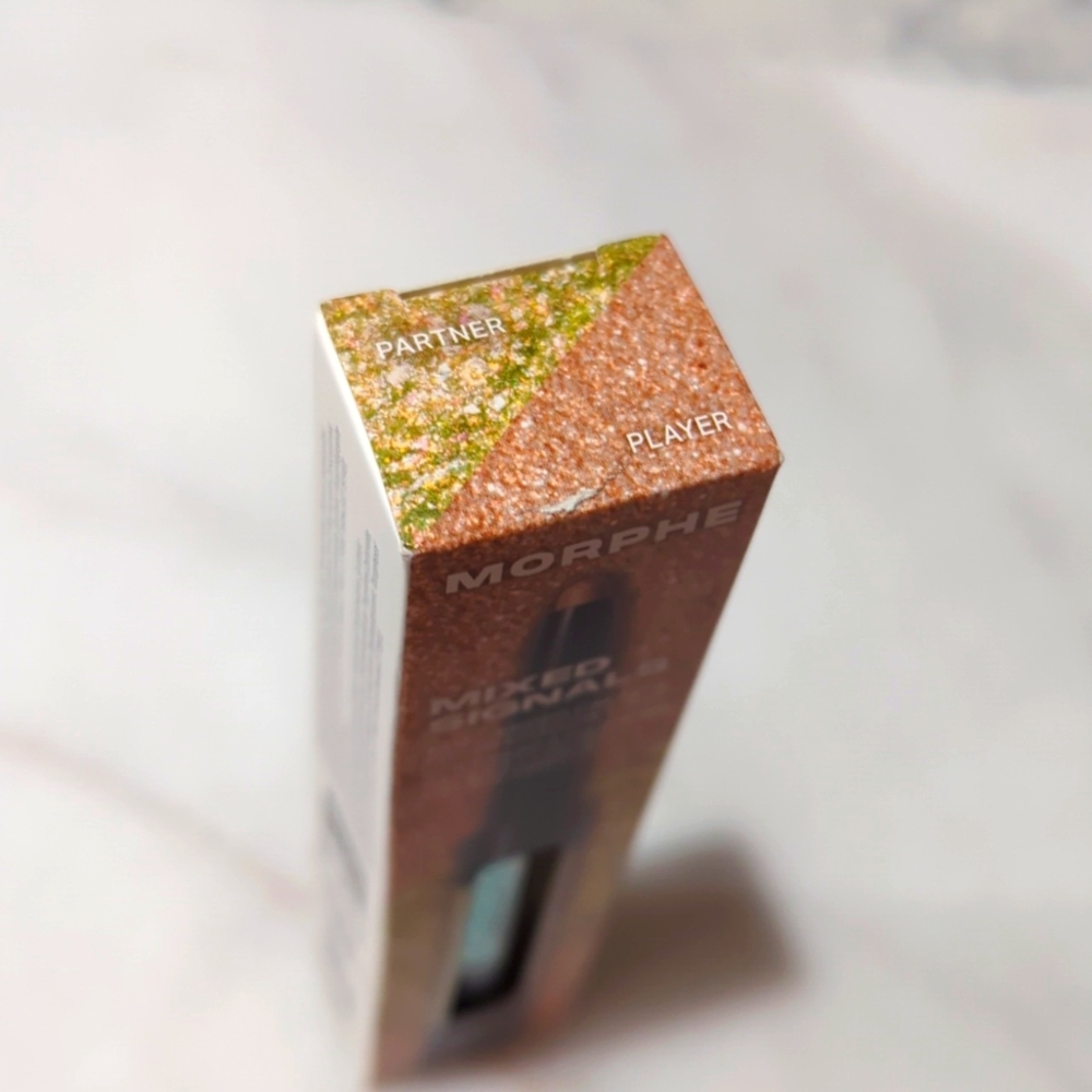 Morphe Mixed Signals Dual Ended Cream & Liquid Shadow Stick - Picture 12 of 12